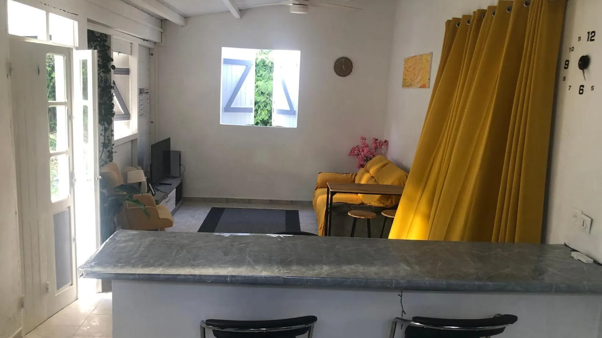 Maison De Campagne 7 Personnes Le Moule Holiday home